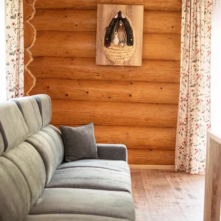 Drewutnia W Wisle Apartment *